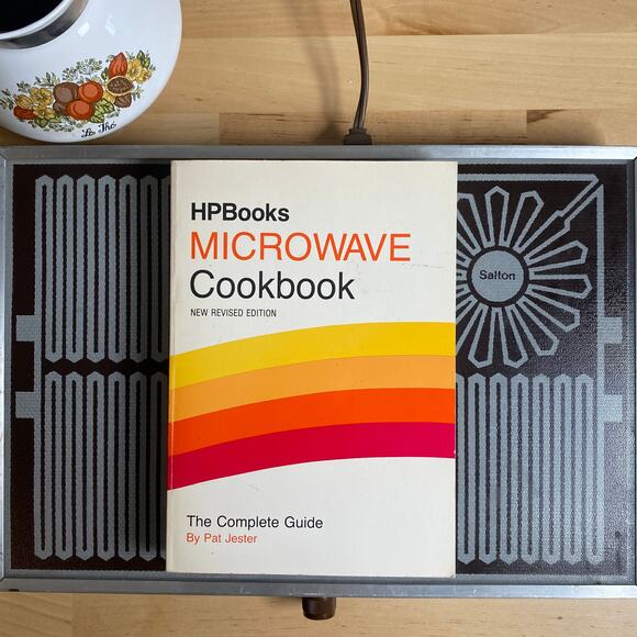 Vintage 1988 HP Books Microwave Cookbook The Complete Guide - Picture 1 of 12